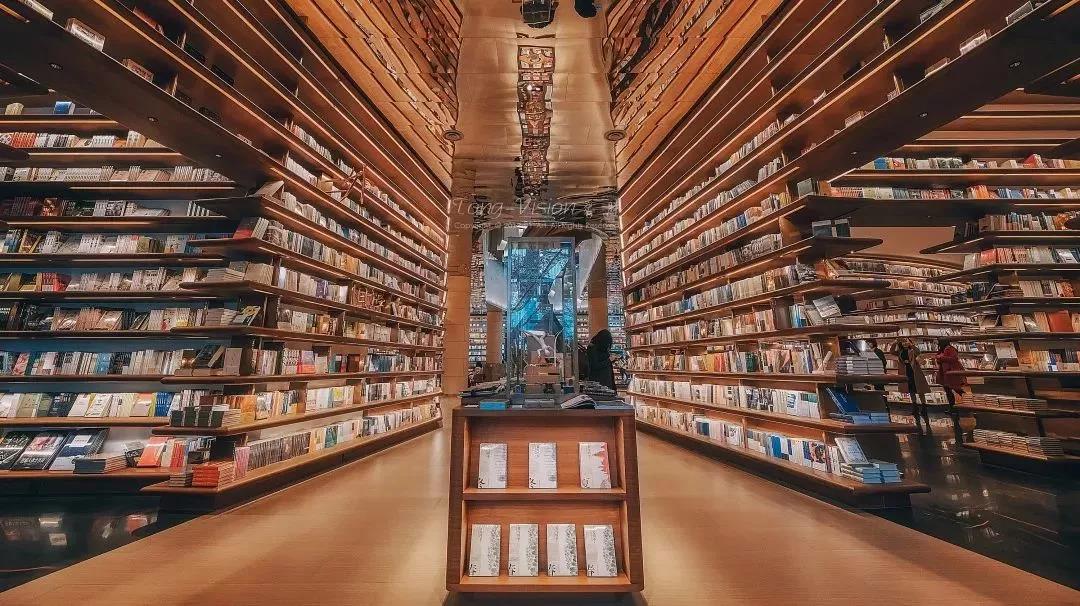 购物中心 购物中心